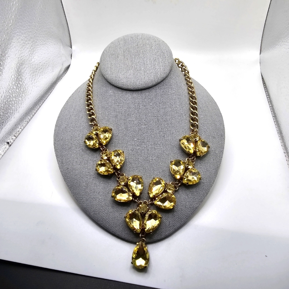 Leslie Danzis Elegant Gold Necklace with Yellow Rhinestones.  16" With 3.5" Ext